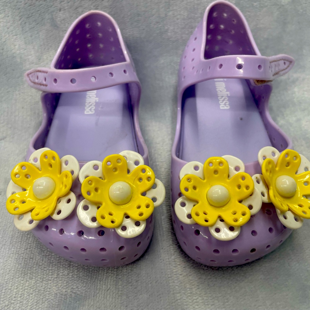 Mini Melisa Purple Flower size 6